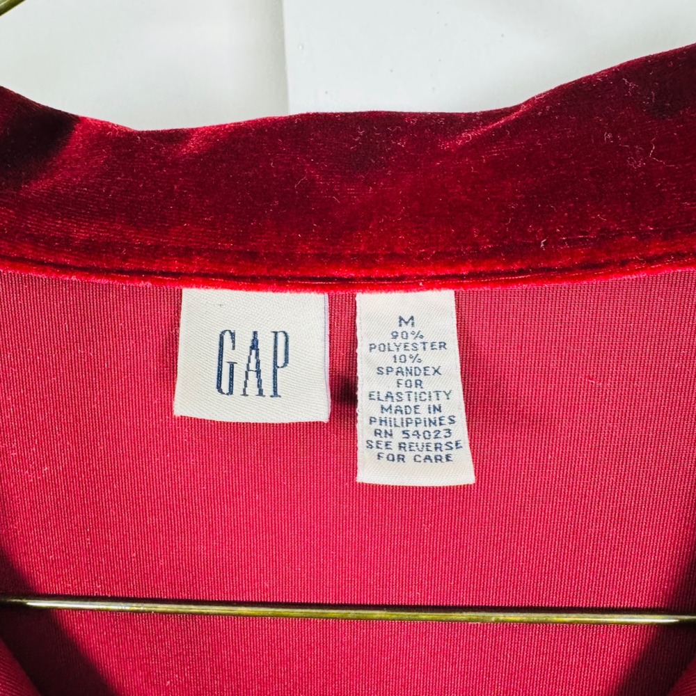Gap Womens Burgundy Stretch Velvet Button Down Shirt Long Sleeve Red Top Size M - Picture 3 of 6